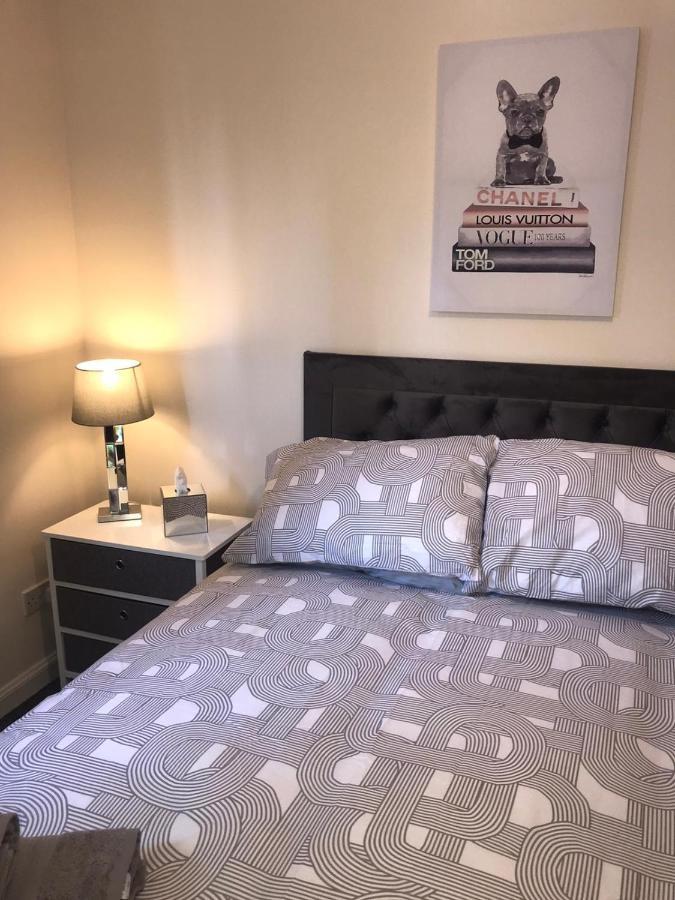 Vogue Apartments Glasgow Luaran gambar